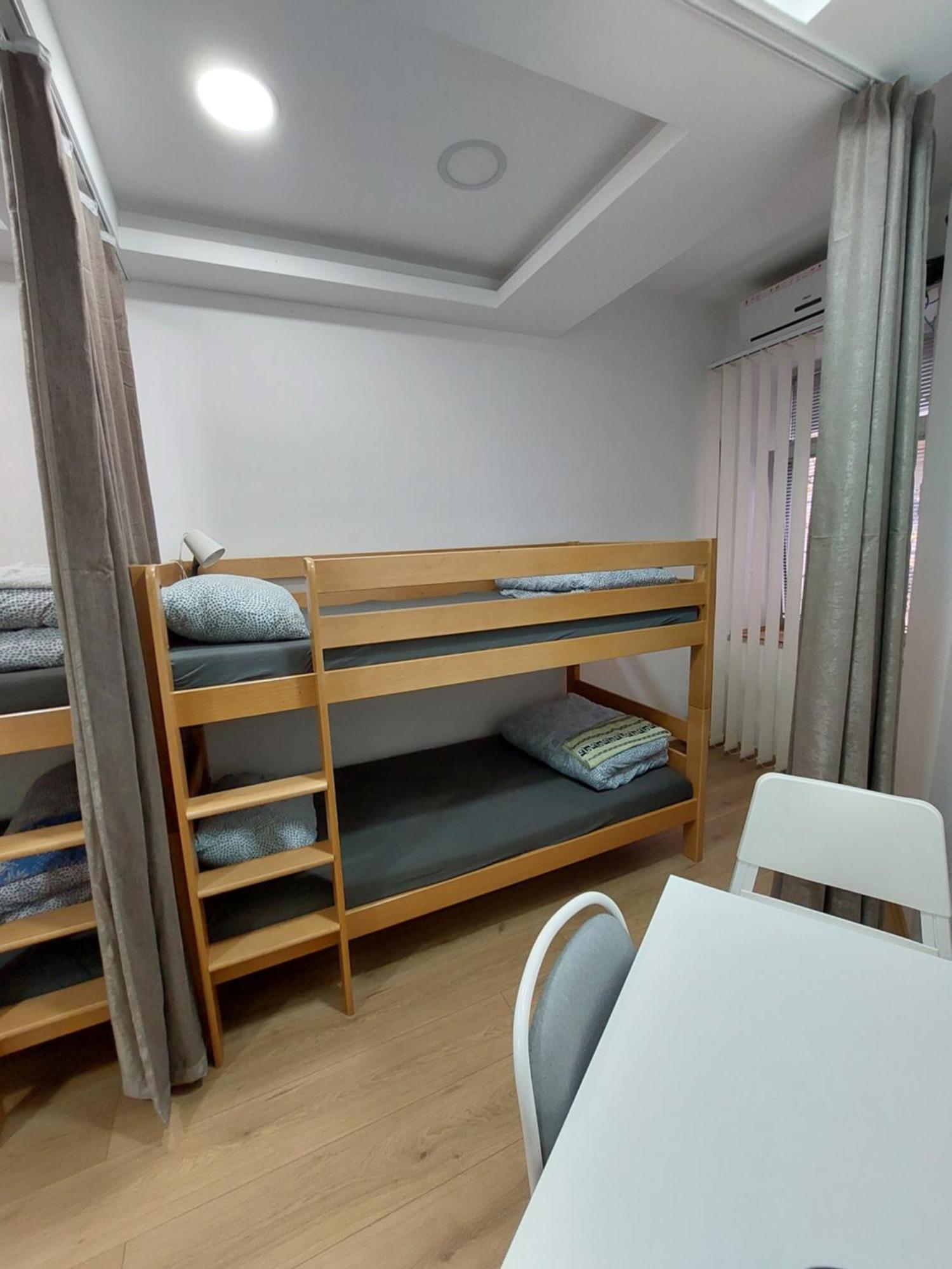 Hostel Inn Downtown Beograd Bagian luar foto